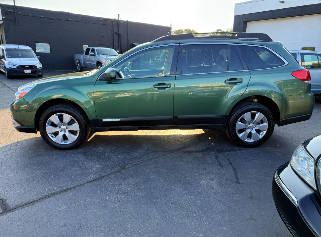 Subaru Outback  2010