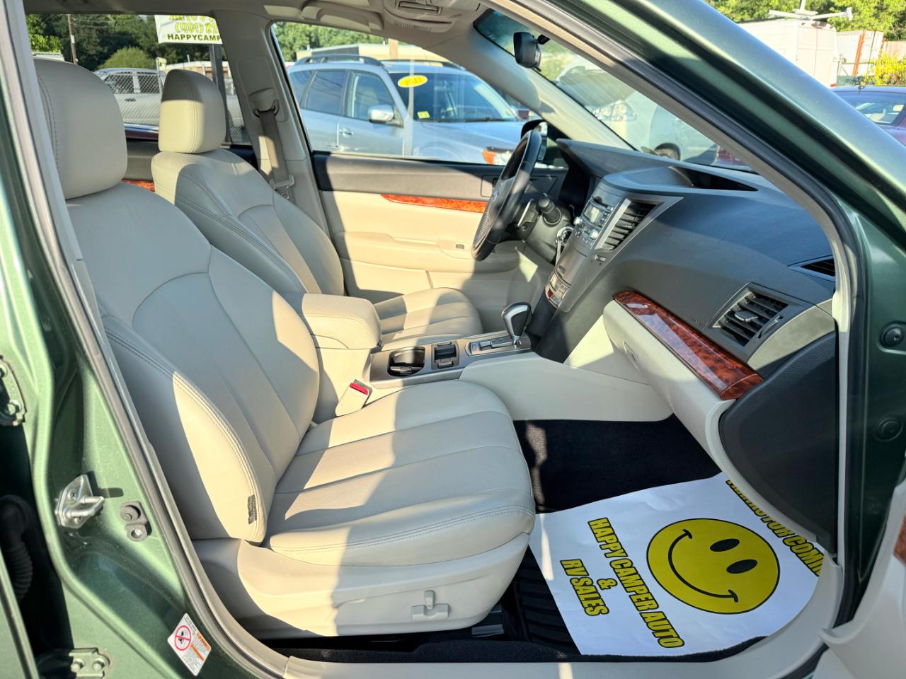 Subaru Outback  2010