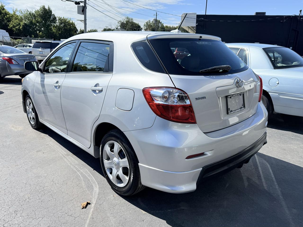 Toyota Matrix  2010