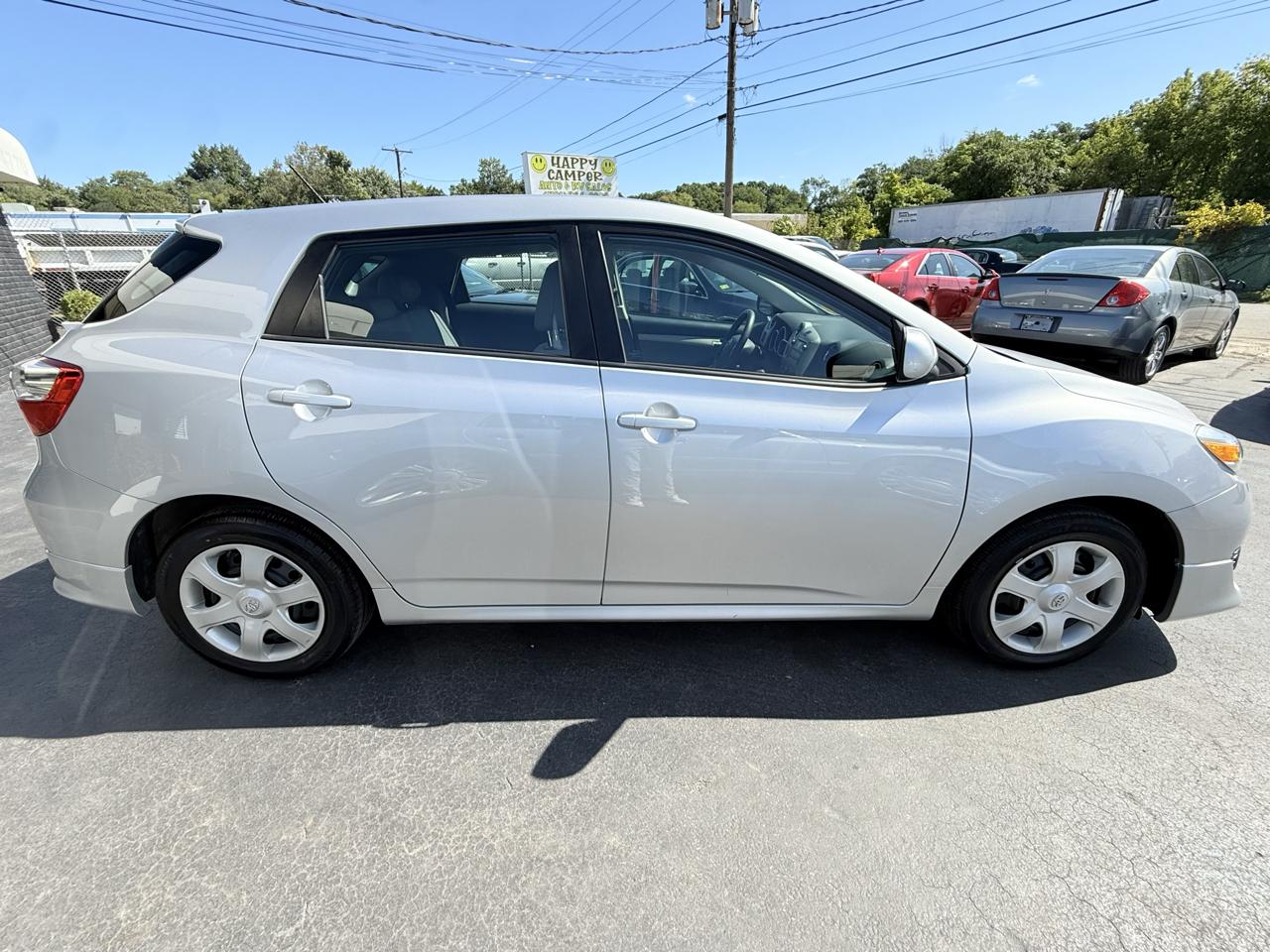 Toyota Matrix  2010