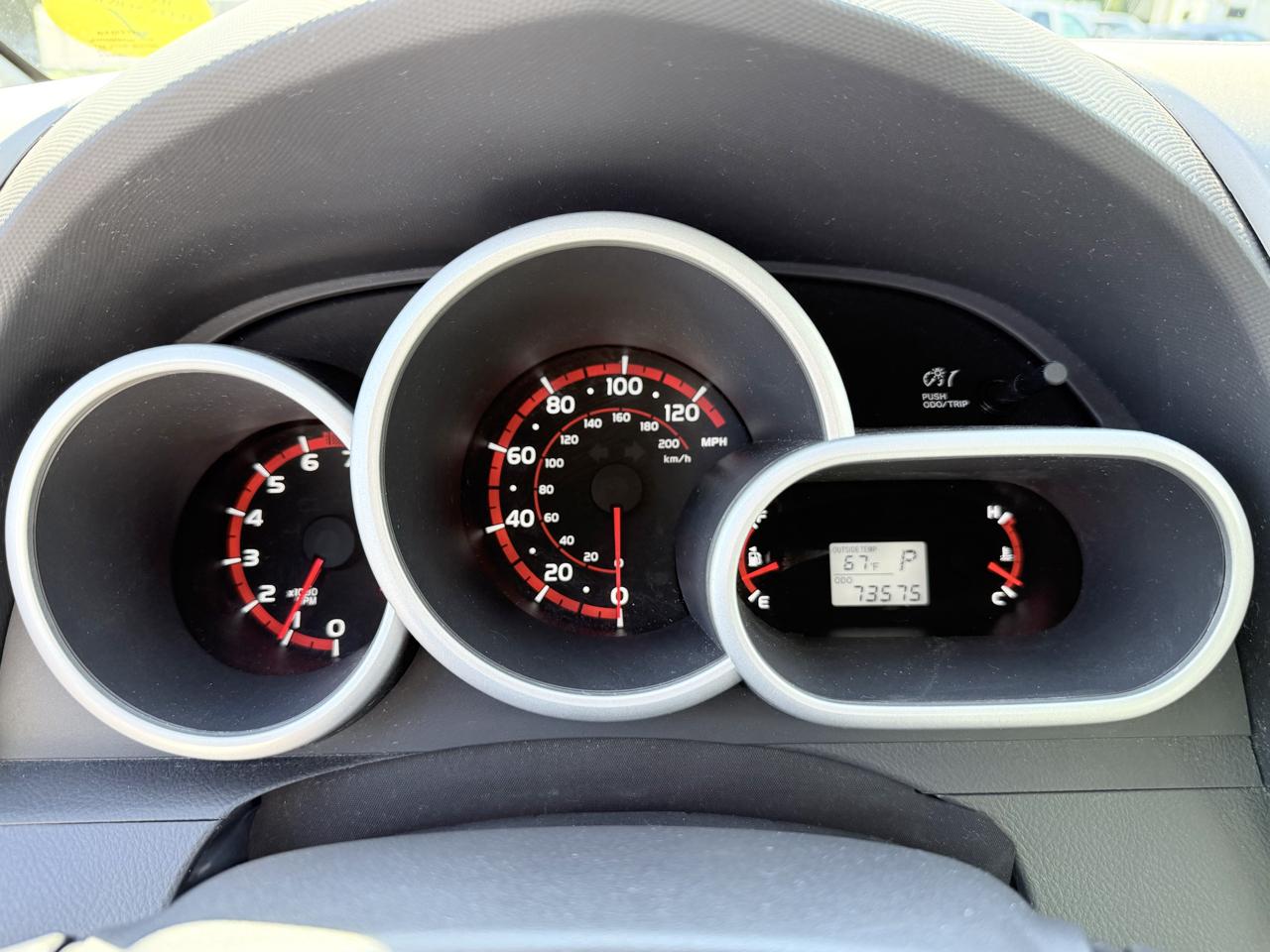 Toyota Matrix  2010
