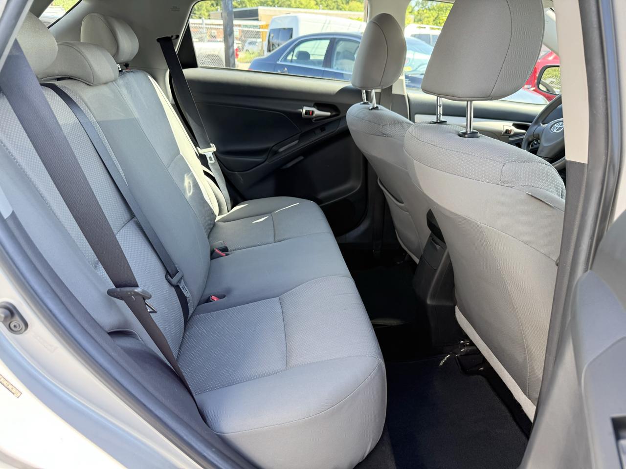 Toyota Matrix  2010