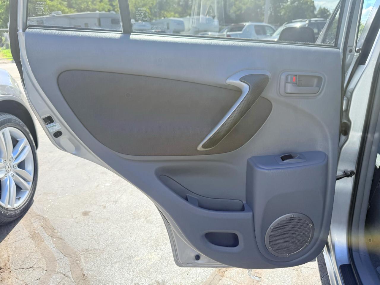 Toyota RAV4  2002