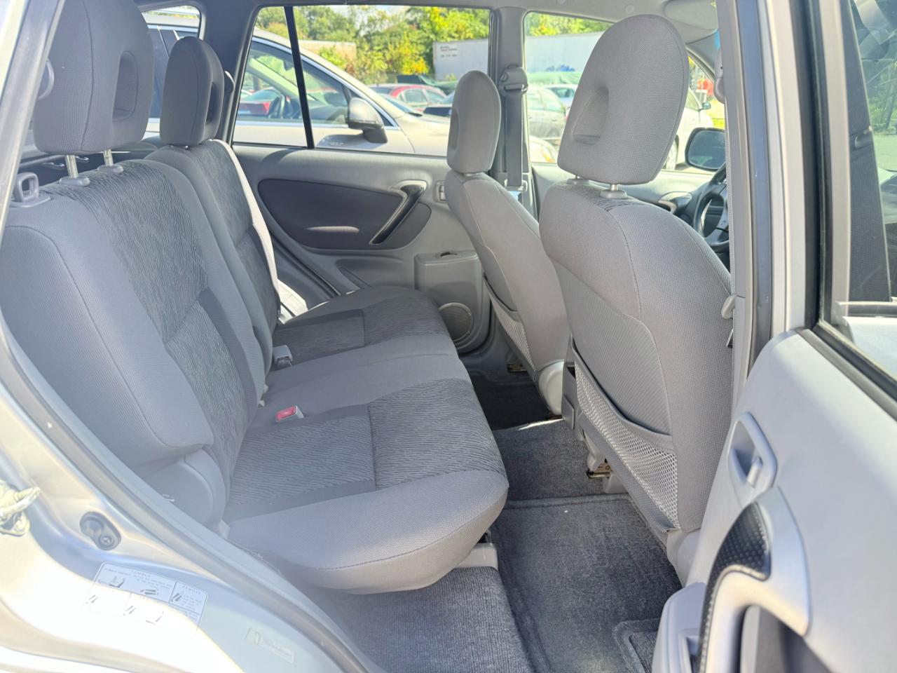 Toyota RAV4  2002