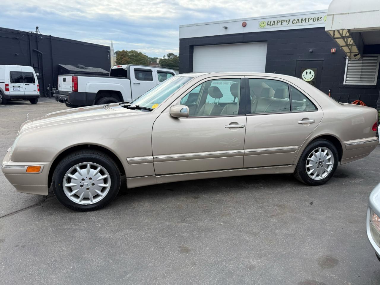 Mercedes-Benz E Class  2002