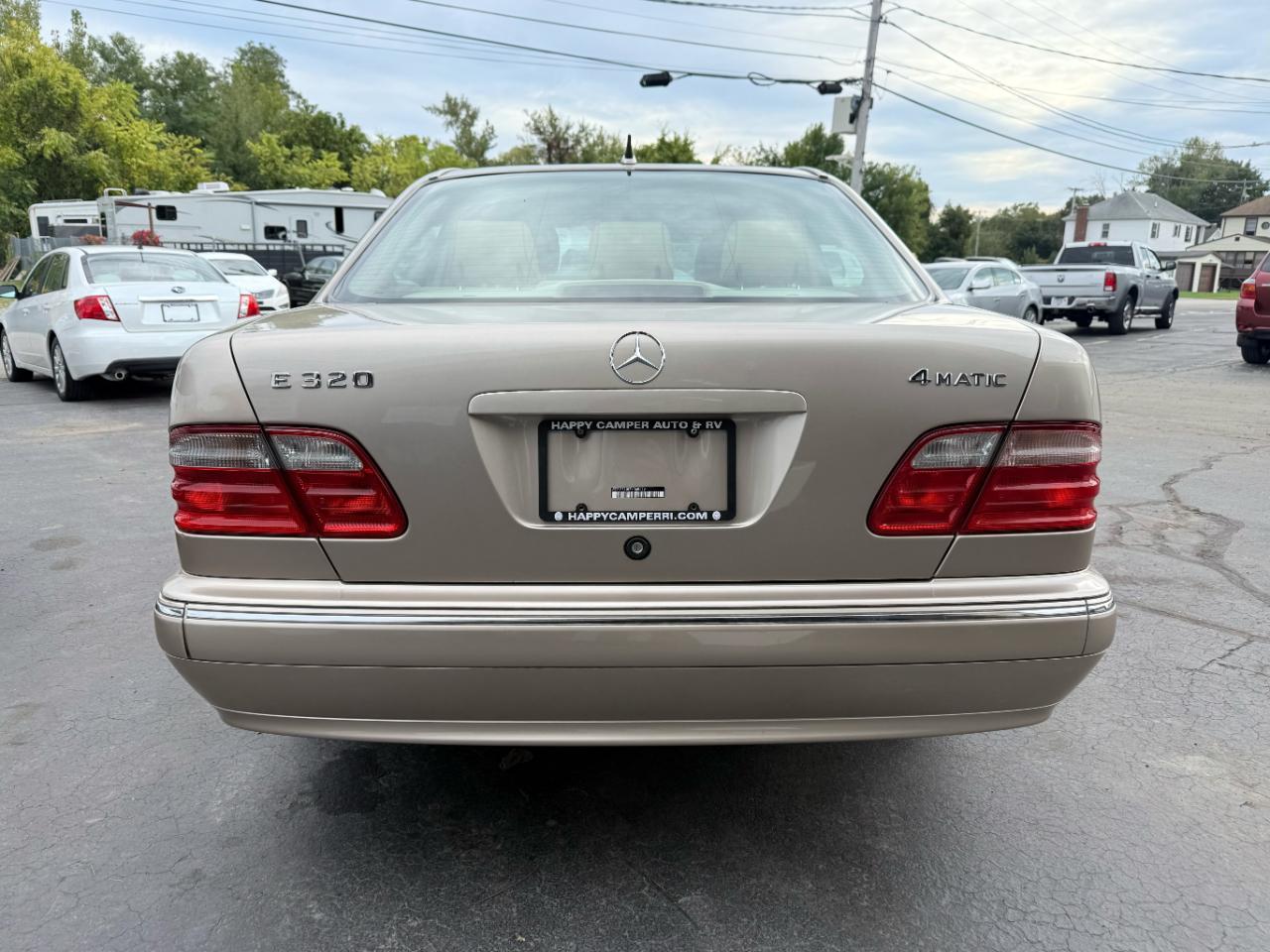 Mercedes-Benz E Class  2002