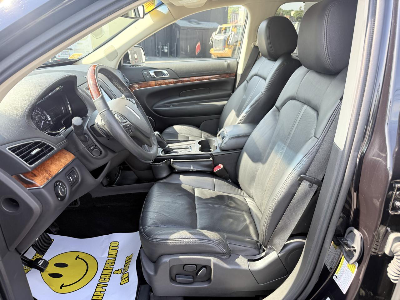 Lincoln MKT  2019