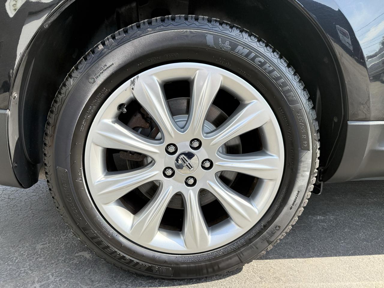 Lincoln MKT  2019
