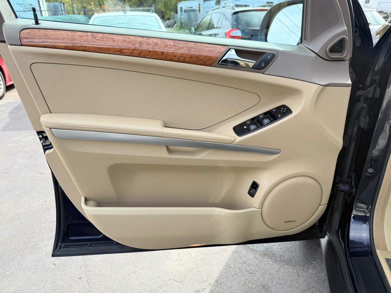 2008 Mercedes-Benz M-Class ML350 - Photo 10