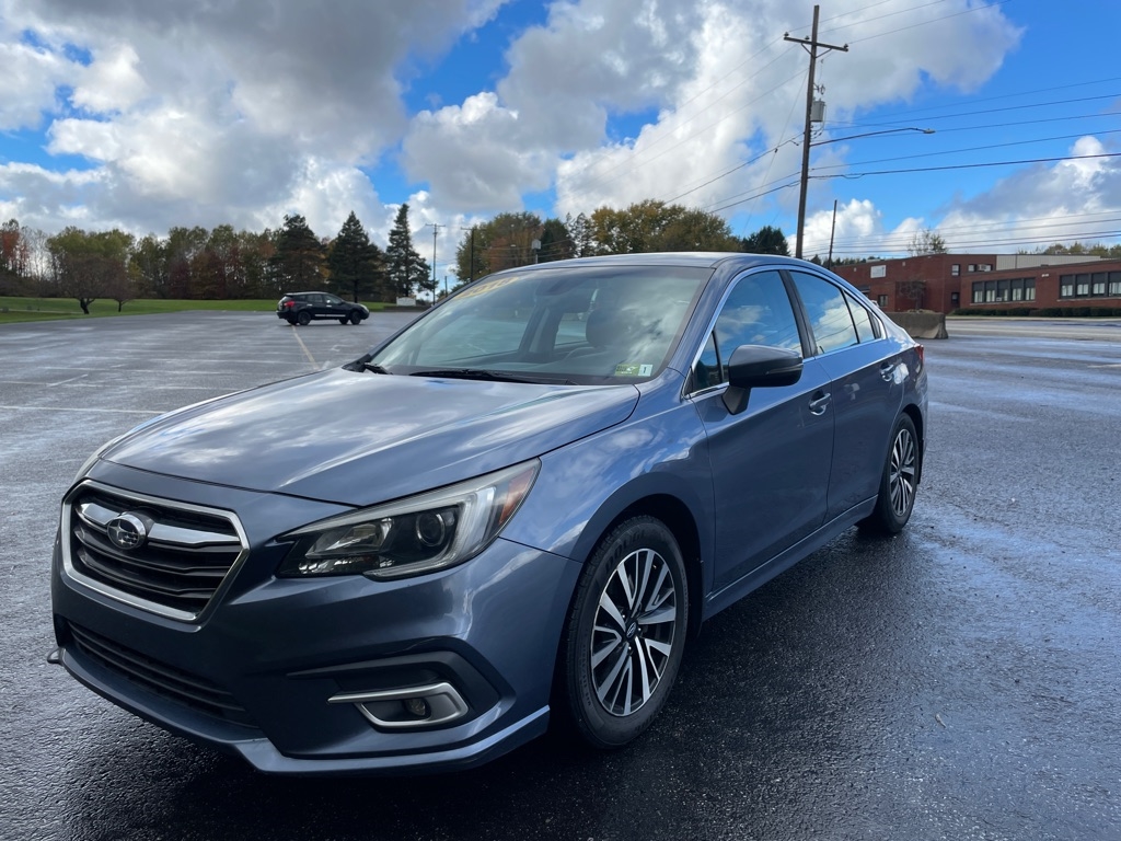 Subaru Legacy  2018