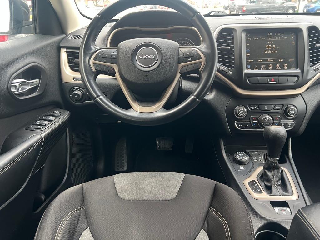 Jeep Cherokee Latitude 4WD 2014