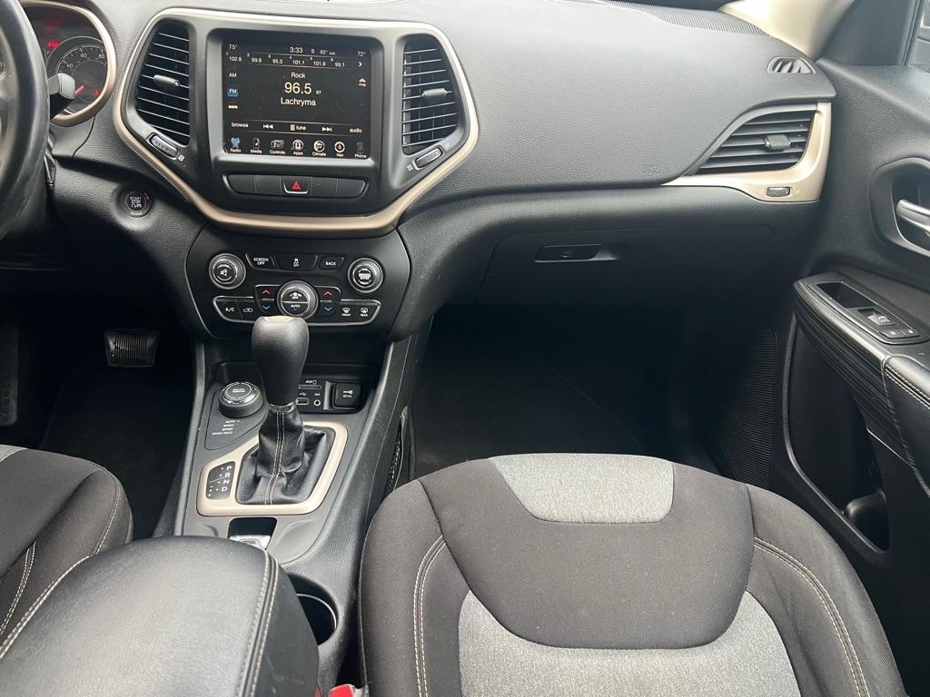 Jeep Cherokee Latitude 4WD 2014