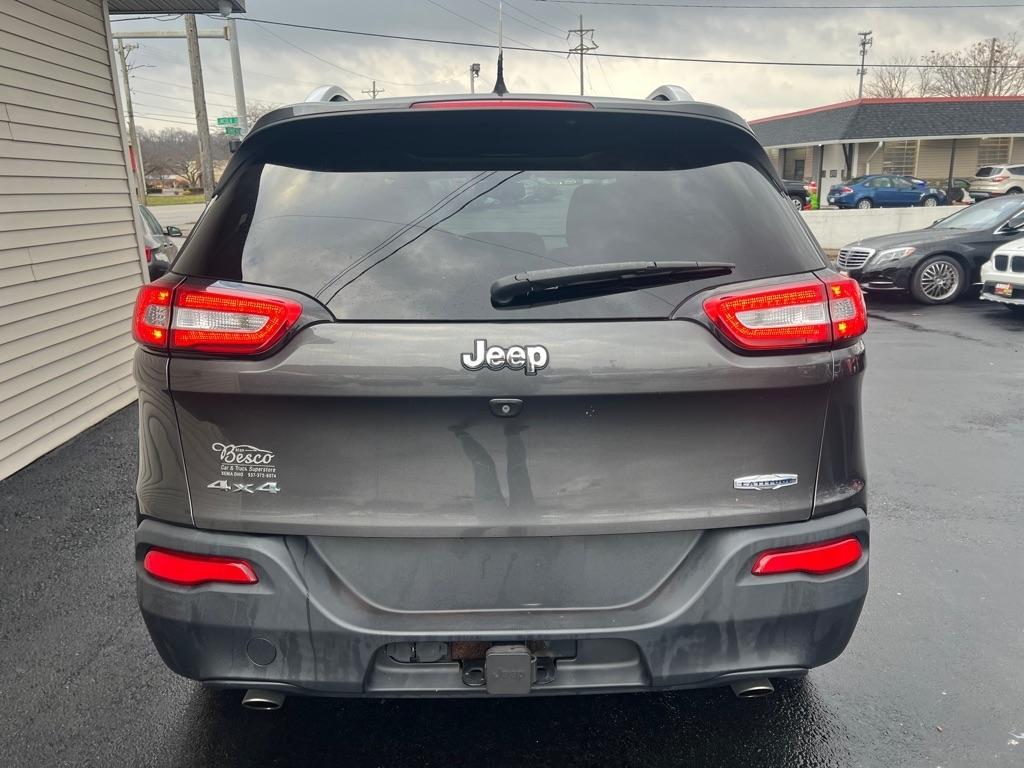 Jeep Cherokee Latitude 4WD 2014