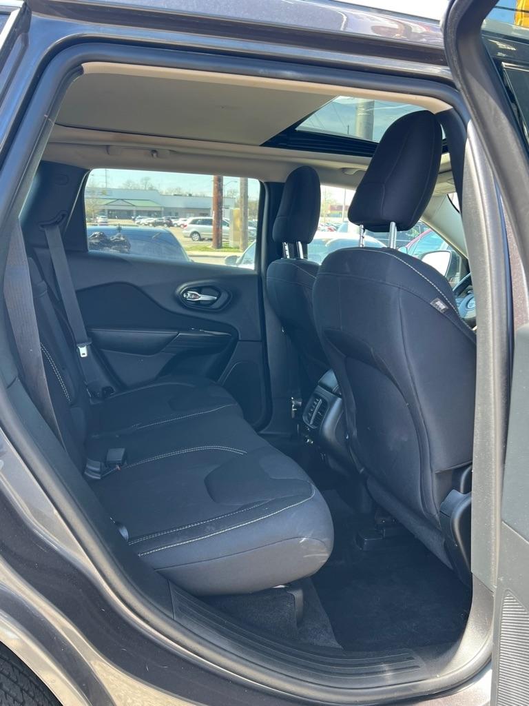 Jeep Cherokee Latitude 4WD 2015