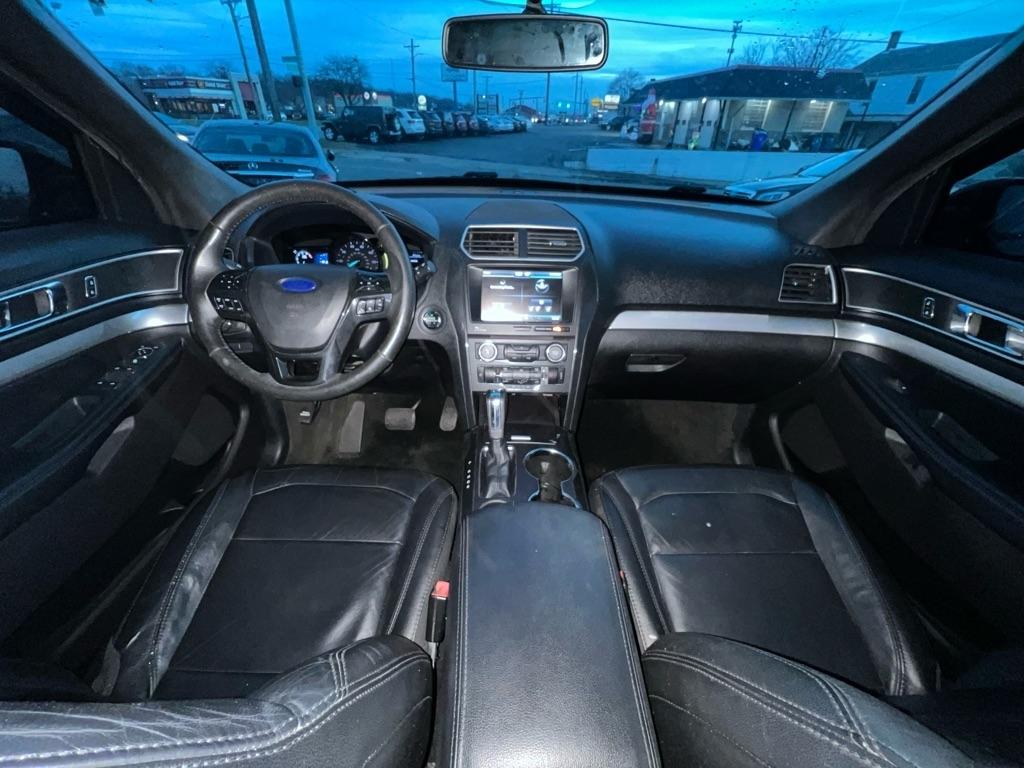 Ford Explorer XLT FWD 2016