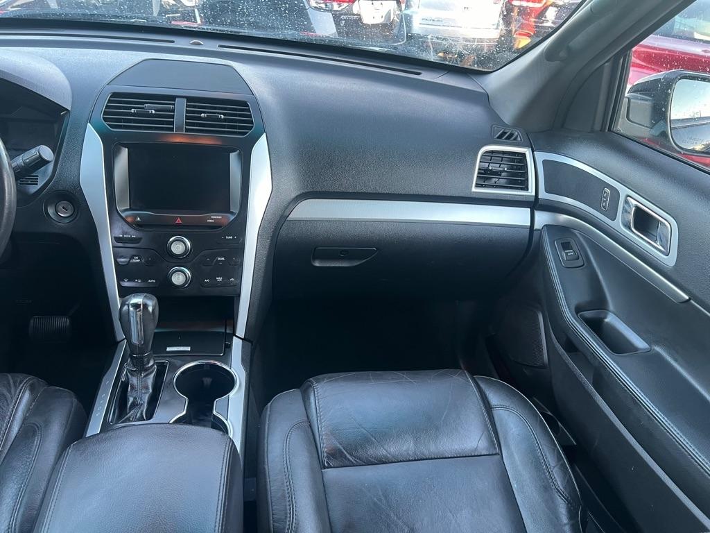 Ford Explorer XLT FWD 2014