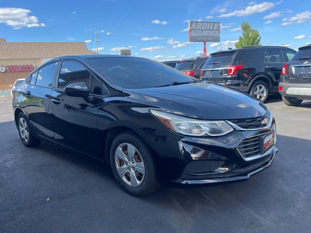 Chevrolet Cruze LS Auto 2017