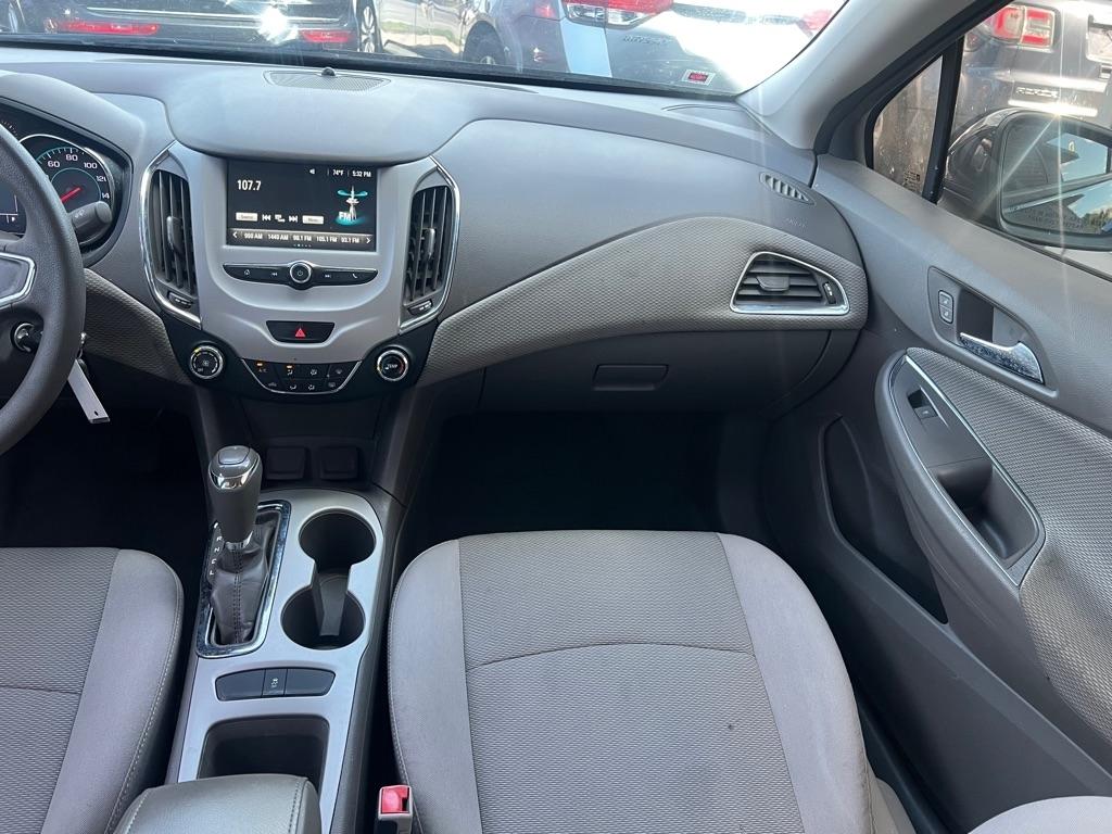 Chevrolet Cruze LS Auto 2017