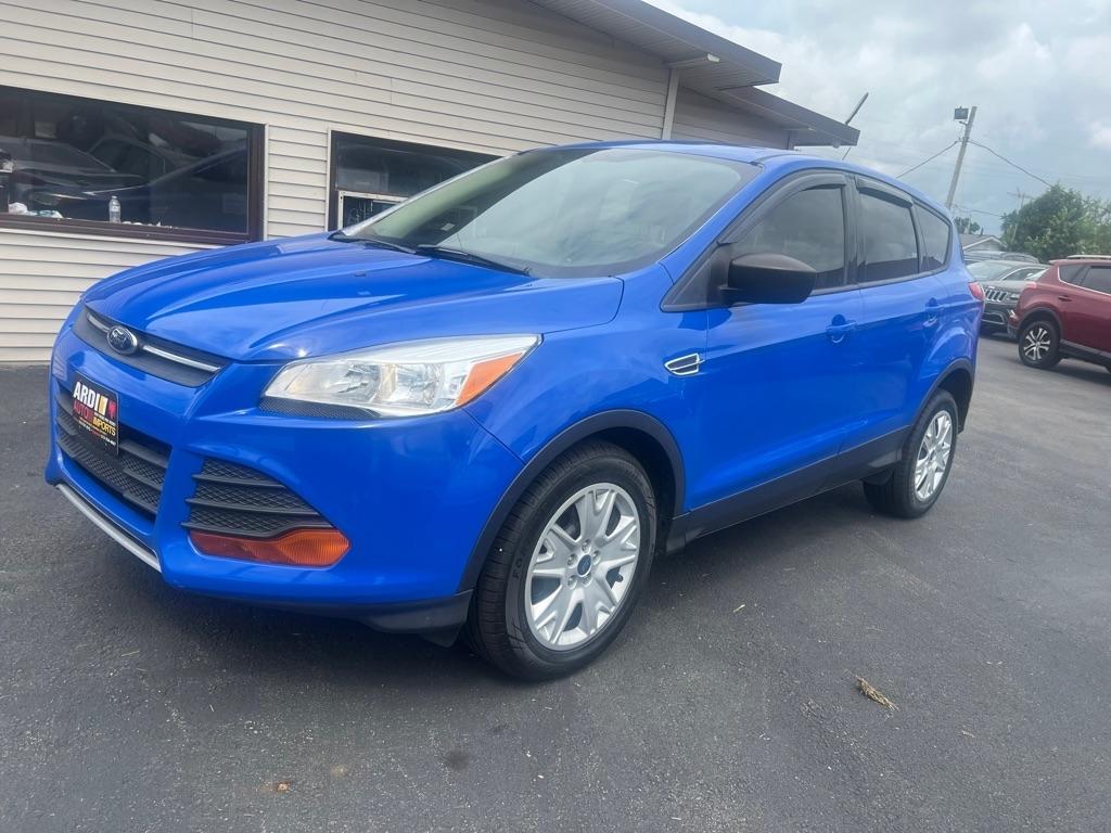 Ford Escape S FWD 2013