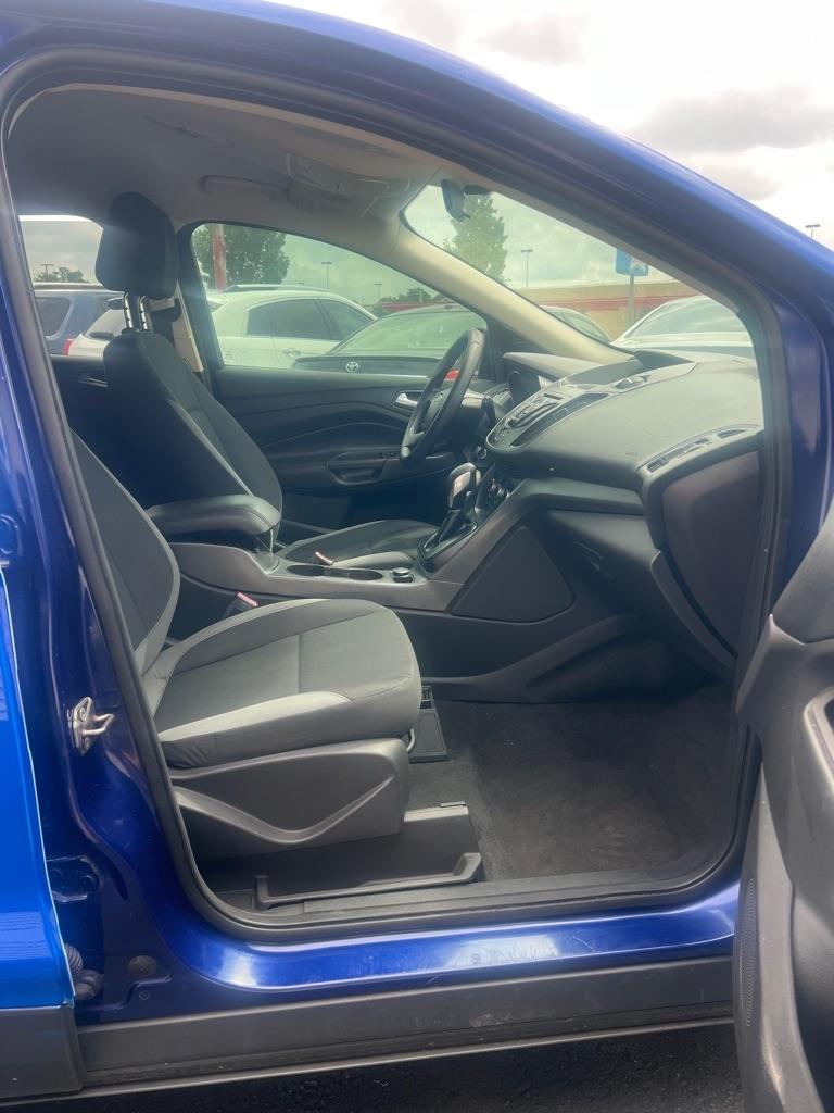 Ford Escape S FWD 2013