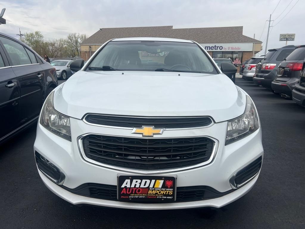 Chevrolet Cruze LS Auto 2015
