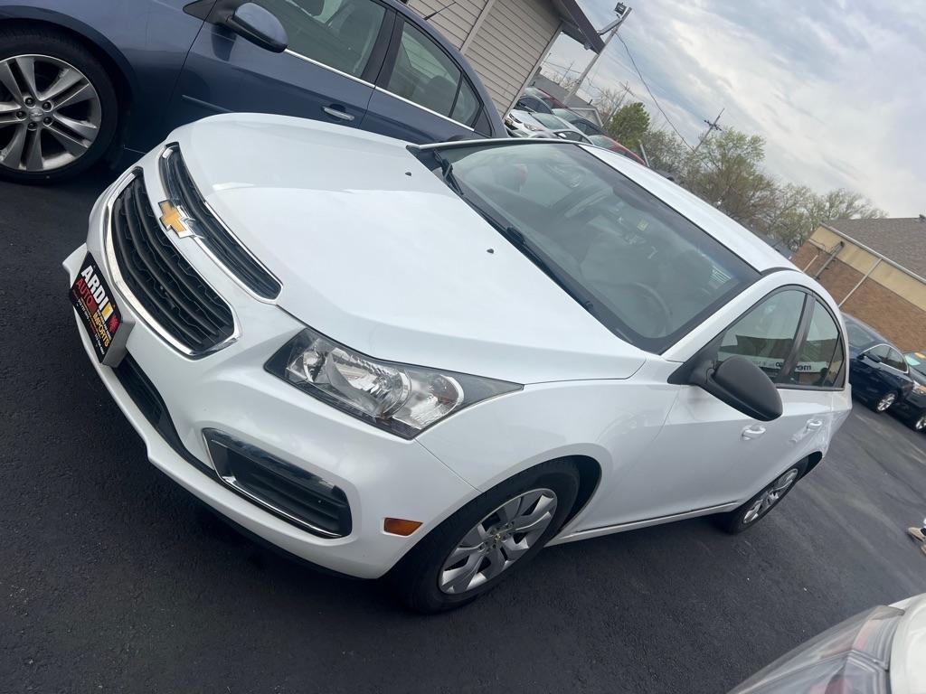Chevrolet Cruze LS Auto 2015