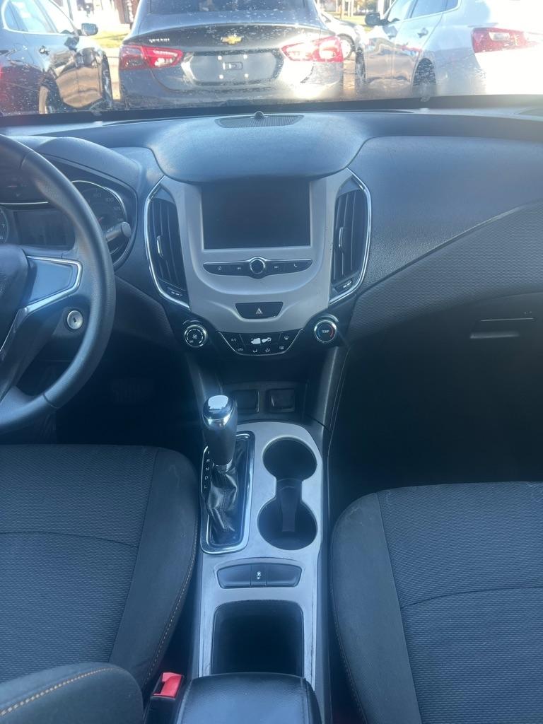Chevrolet Cruze LS Auto 2018