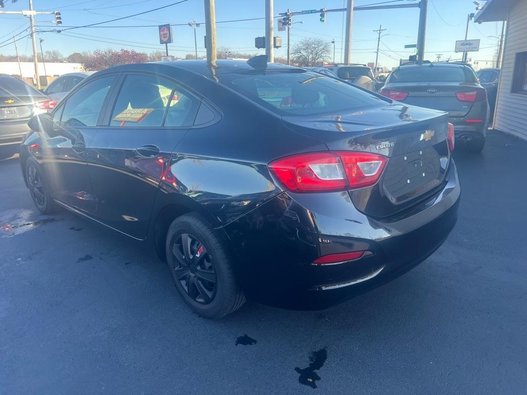 Chevrolet Cruze LS Auto 2018