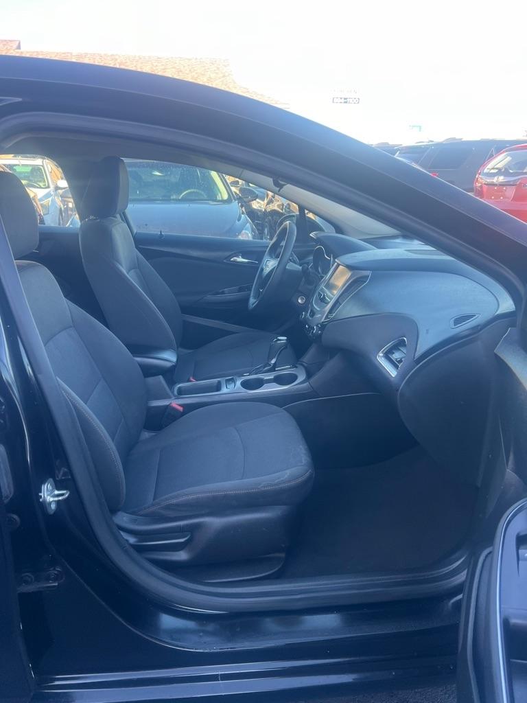 Chevrolet Cruze LS Auto 2018