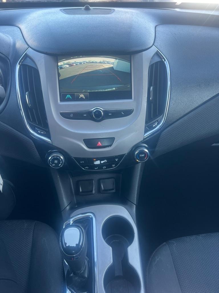 Chevrolet Cruze LS Auto 2018