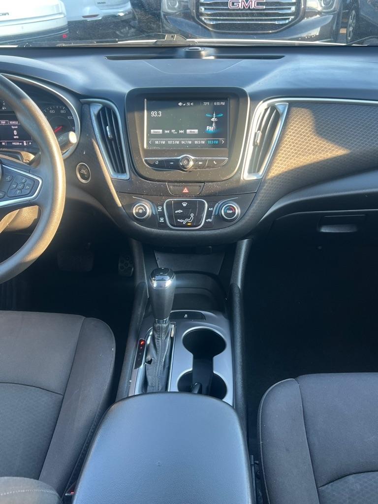 Chevrolet Malibu LS 2018