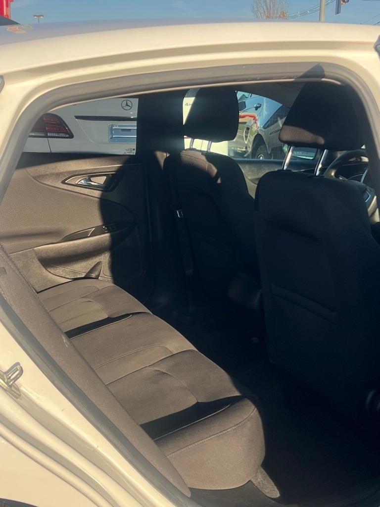 Chevrolet Malibu LS 2018