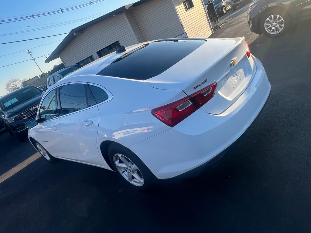 Chevrolet Malibu LS 2018