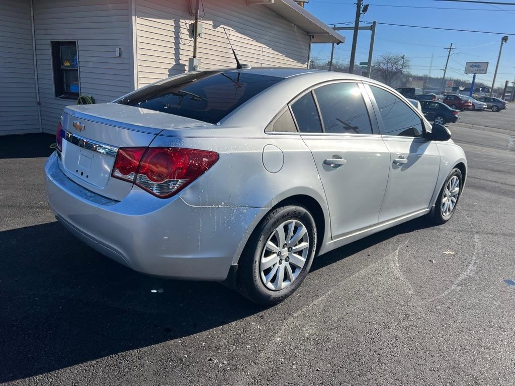 Chevrolet Cruze 2LS 2011