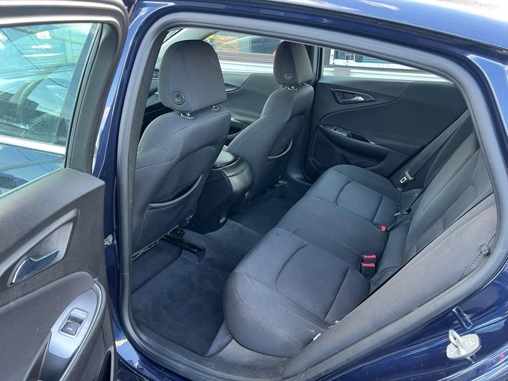 Chevrolet Malibu LS 2018