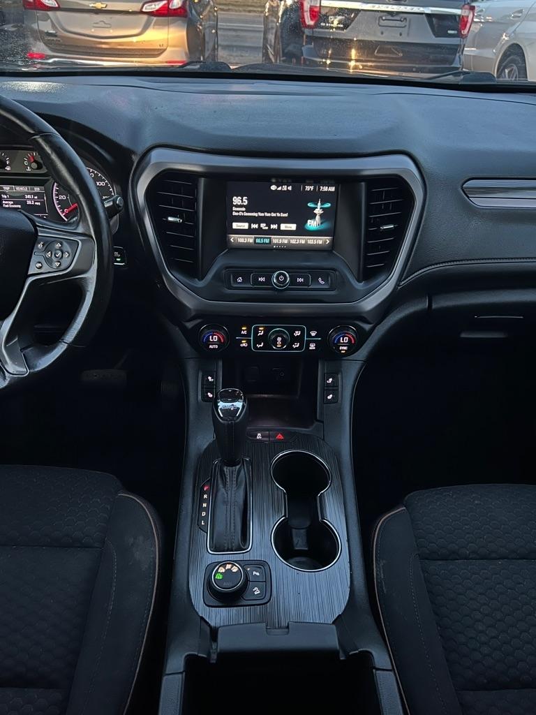 GMC Acadia All Terrain 1 AWD 2017