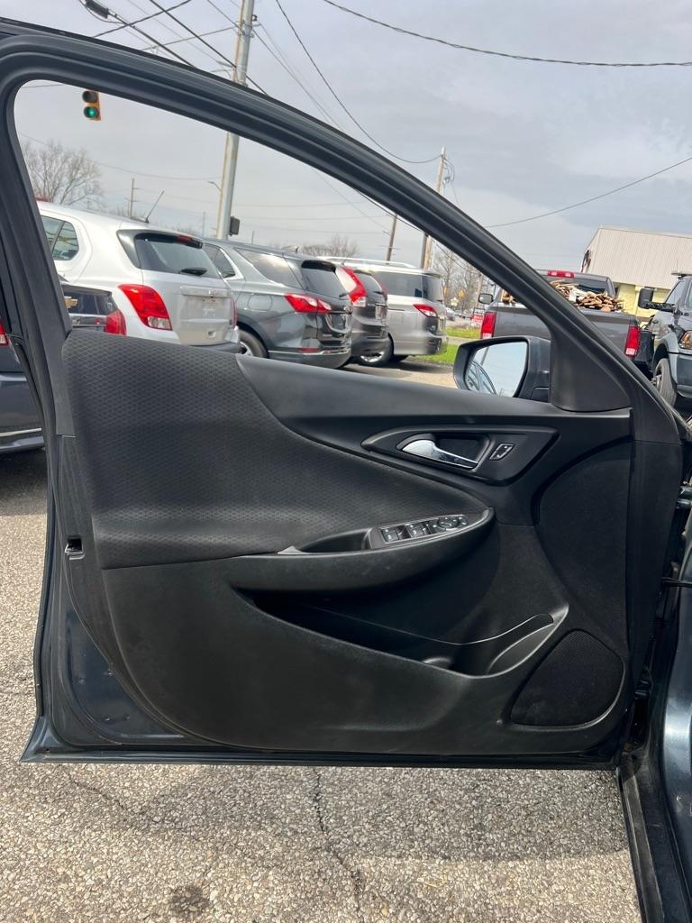 Chevrolet Malibu LS 2019