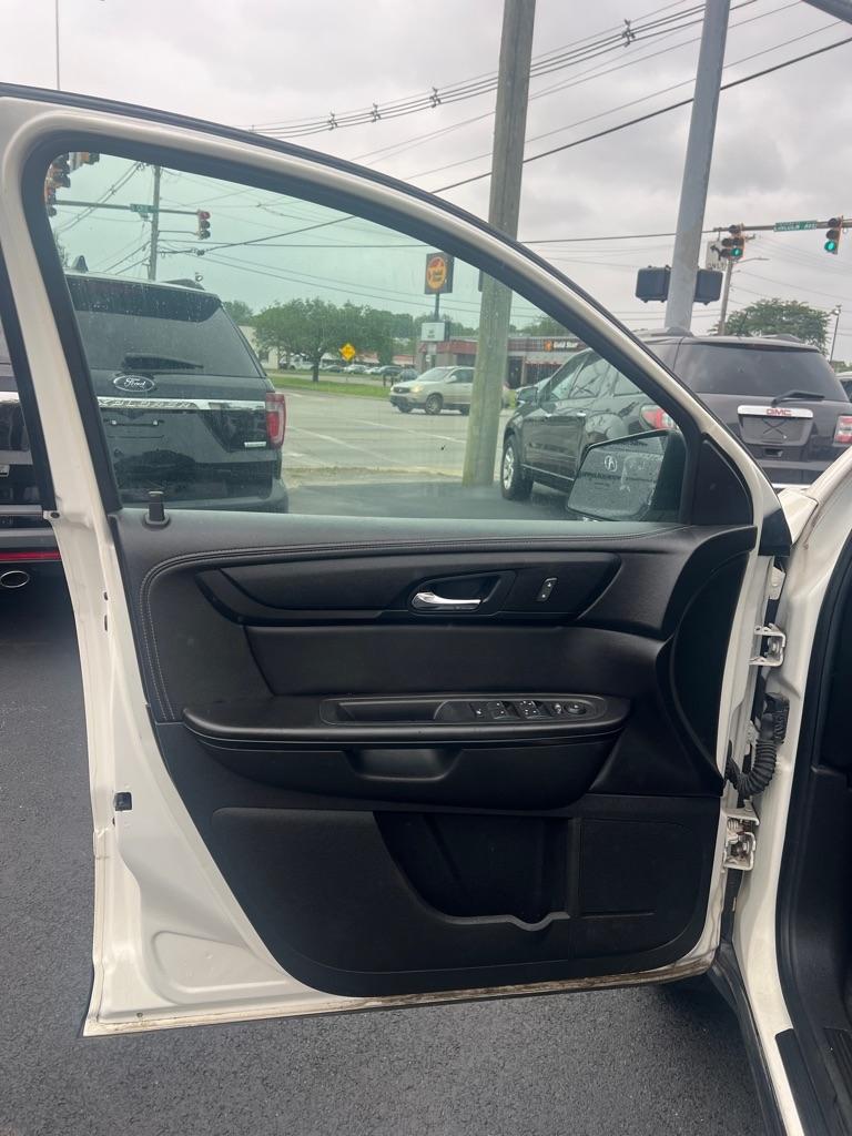 GMC Acadia SLE-1 FWD 2015