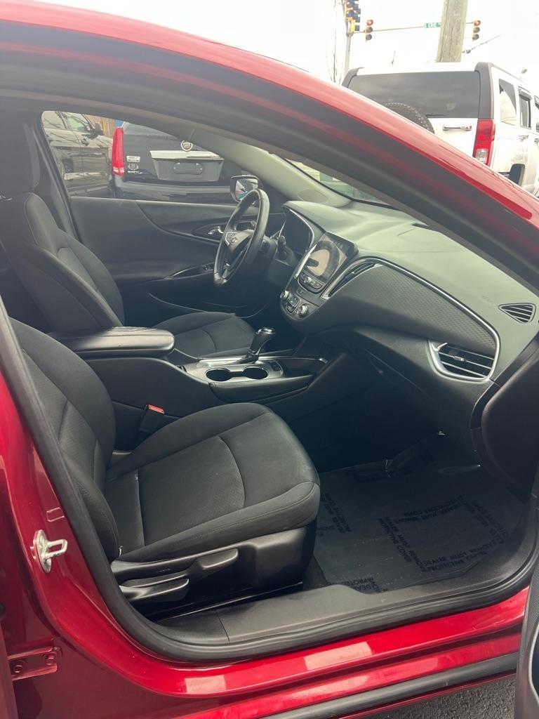 Chevrolet Malibu 1LT 2017