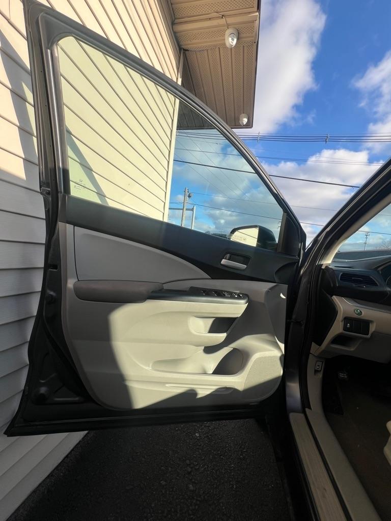 Honda CR-V LX 4WD 5-Speed AT 2013