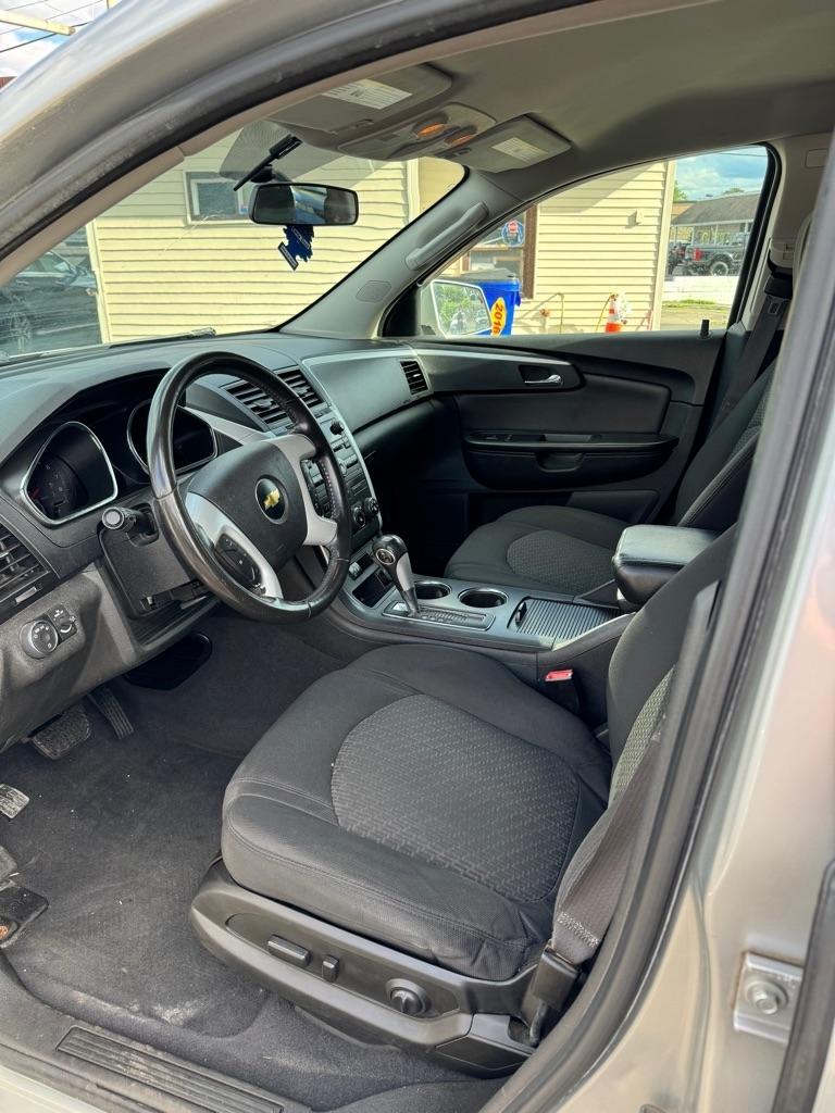 Chevrolet Traverse LT AWD 2011