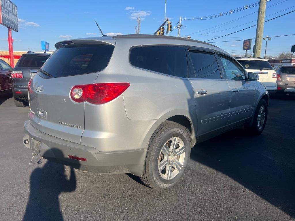 Chevrolet Traverse LT AWD 2011