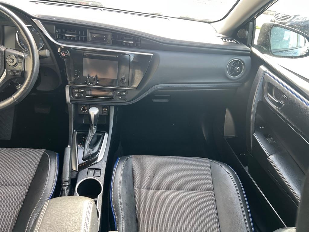 Toyota Corolla L CVT 2018