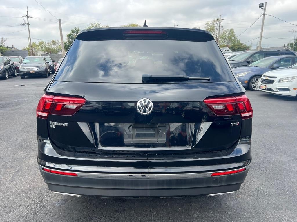 Volkswagen Tiguan SE 2018