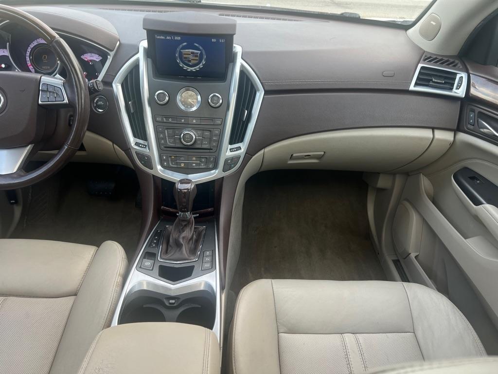Cadillac SRX Luxury 2012