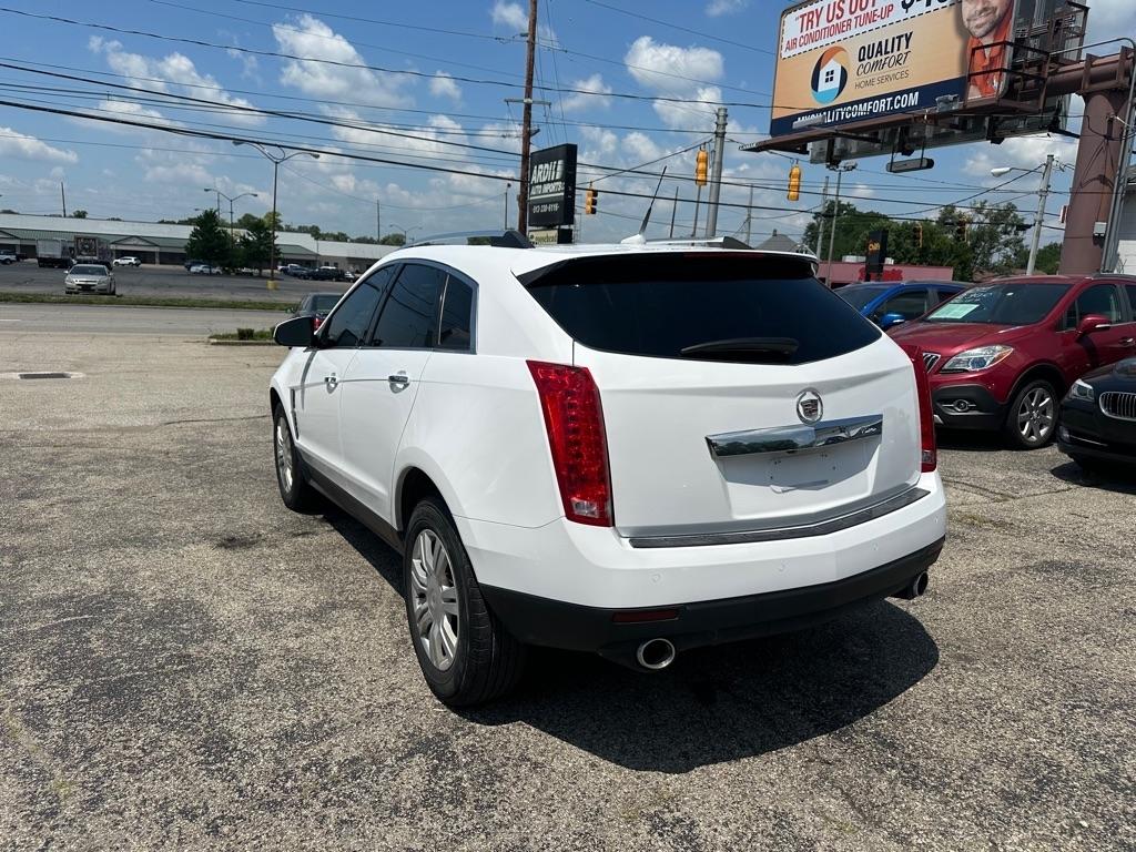 Cadillac SRX Luxury 2012