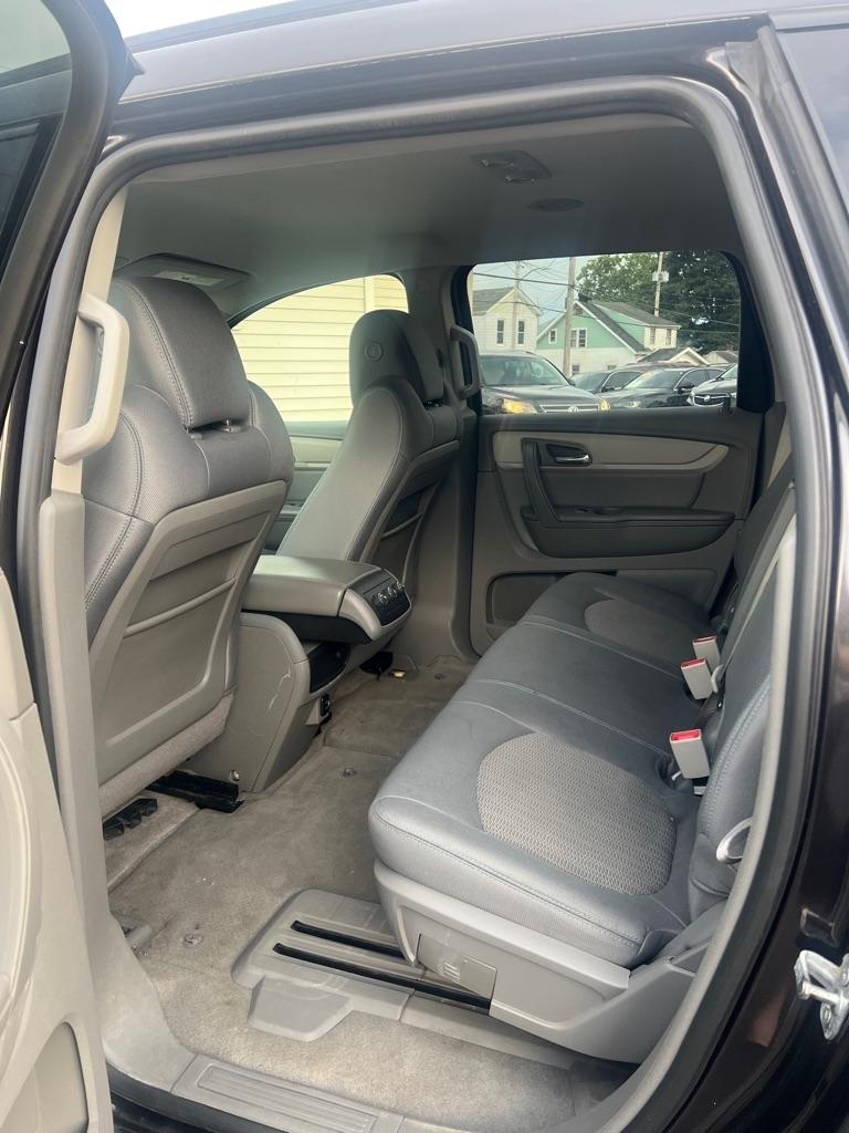 Chevrolet Traverse LS FWD w/PDC 2017