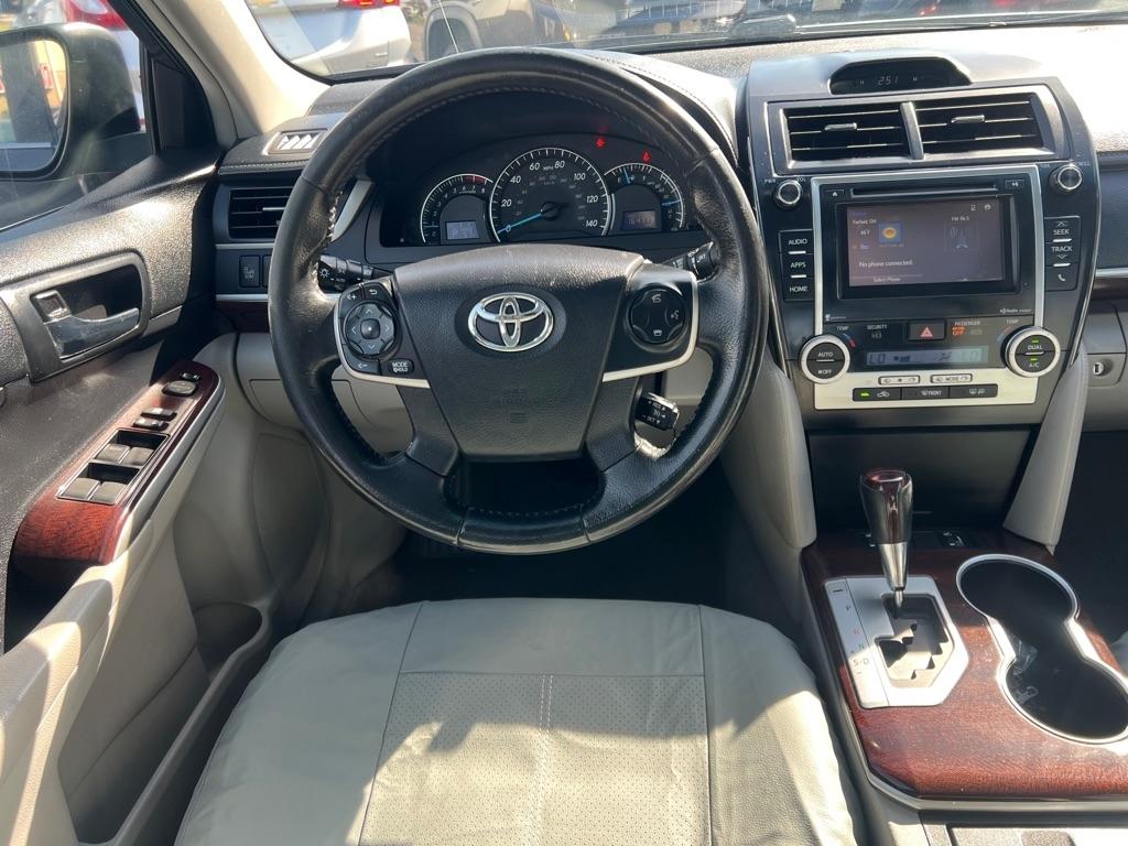 Toyota Camry L 2014