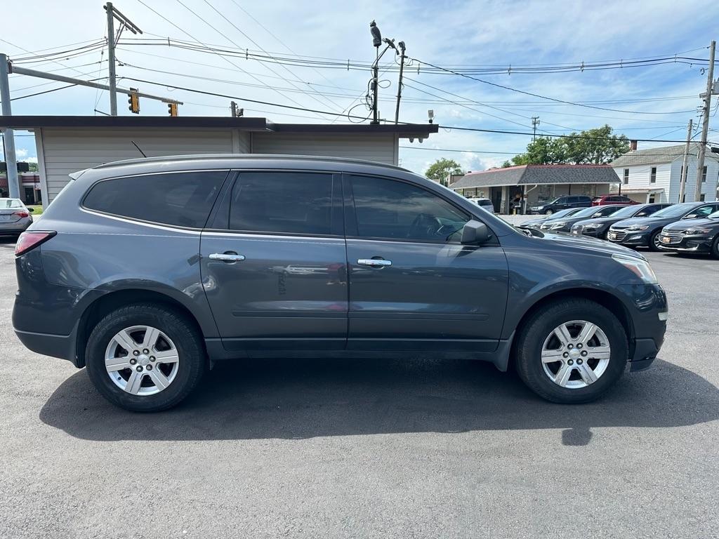 Chevrolet Traverse LS FWD w/PDC 2014