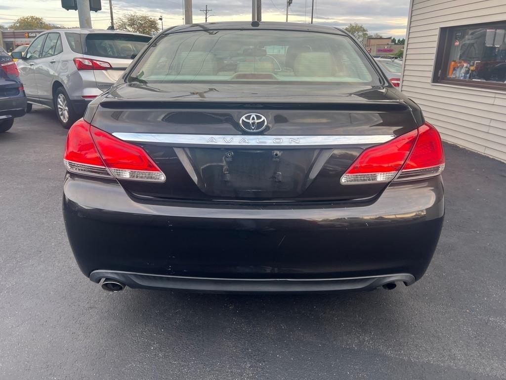 Toyota Avalon Base 2012